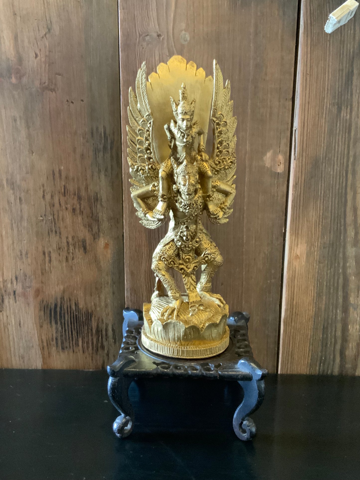 Gilt wood teppanon angel figurine