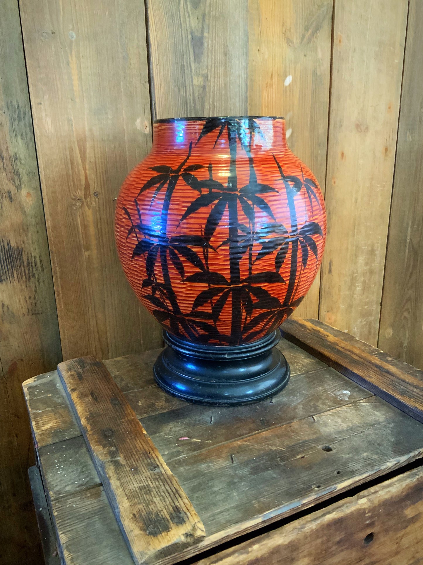 Italian Alvin Bagini Bitossi vase