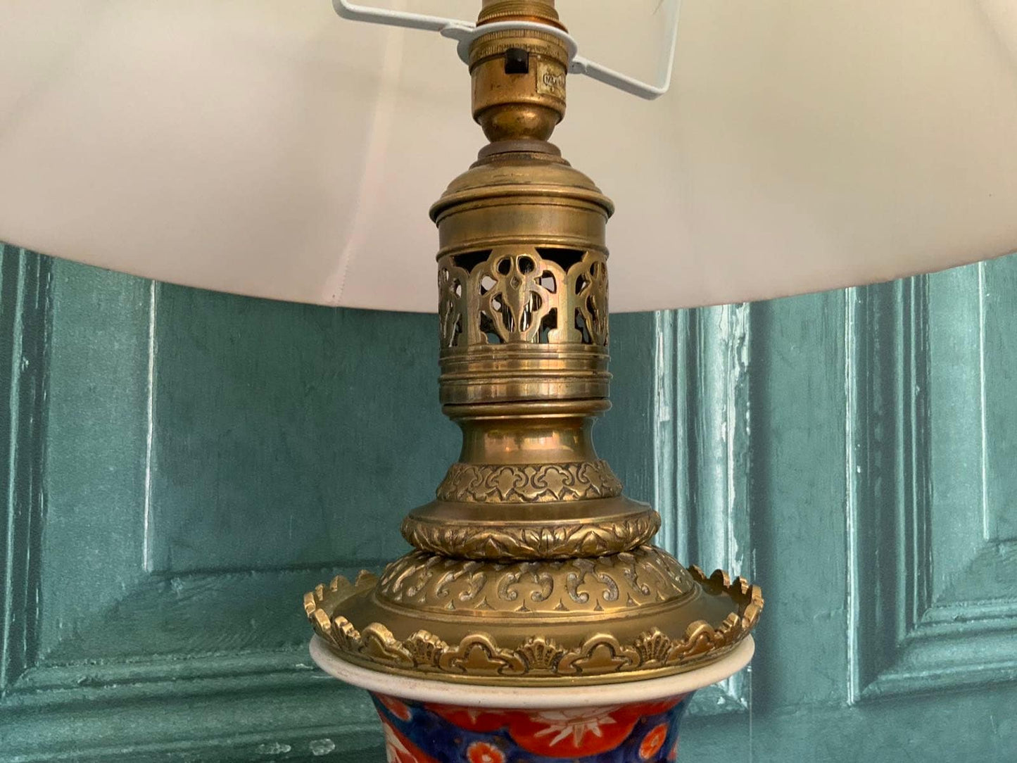 A stunning Japanese lamp vase conversion