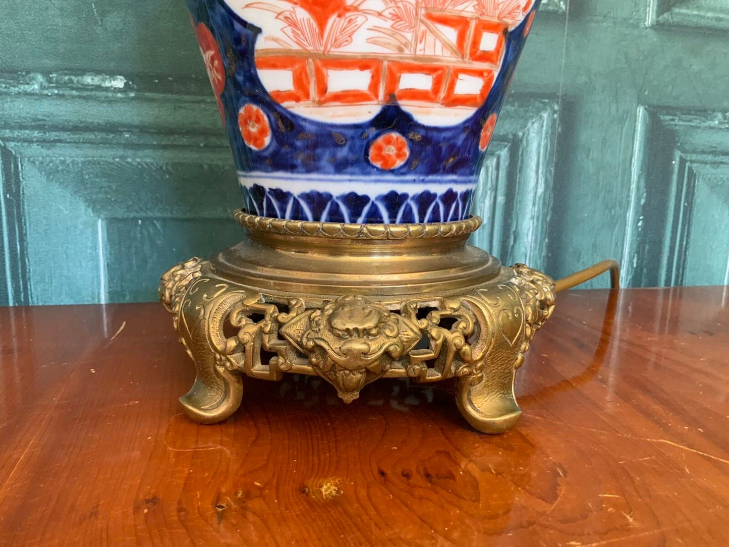 A stunning Japanese lamp vase conversion