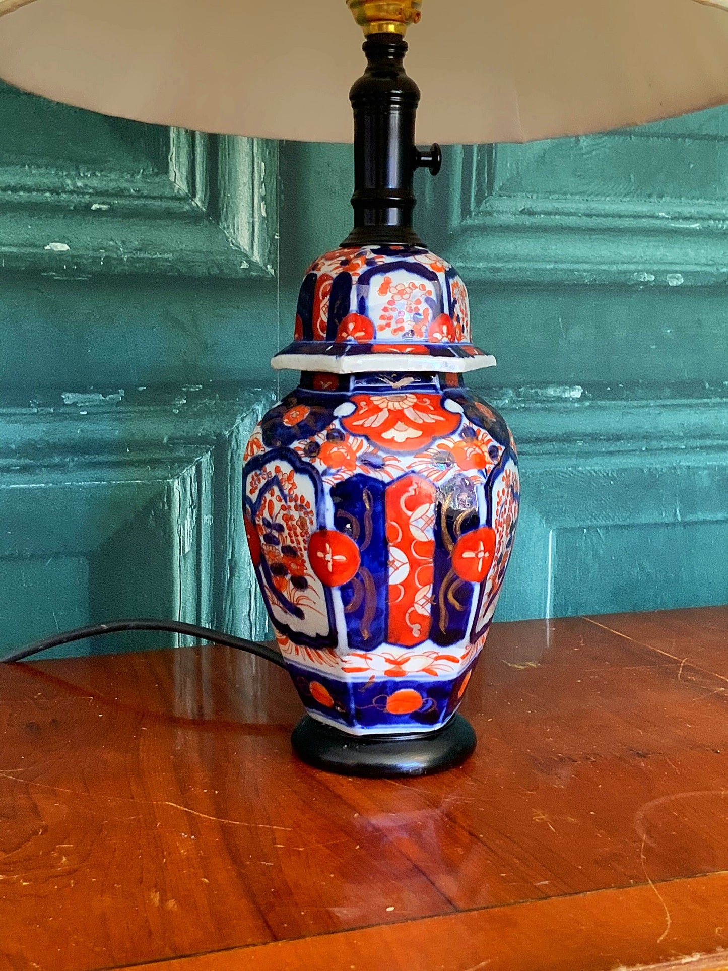A beautiful Japanese Imari lamp conversion