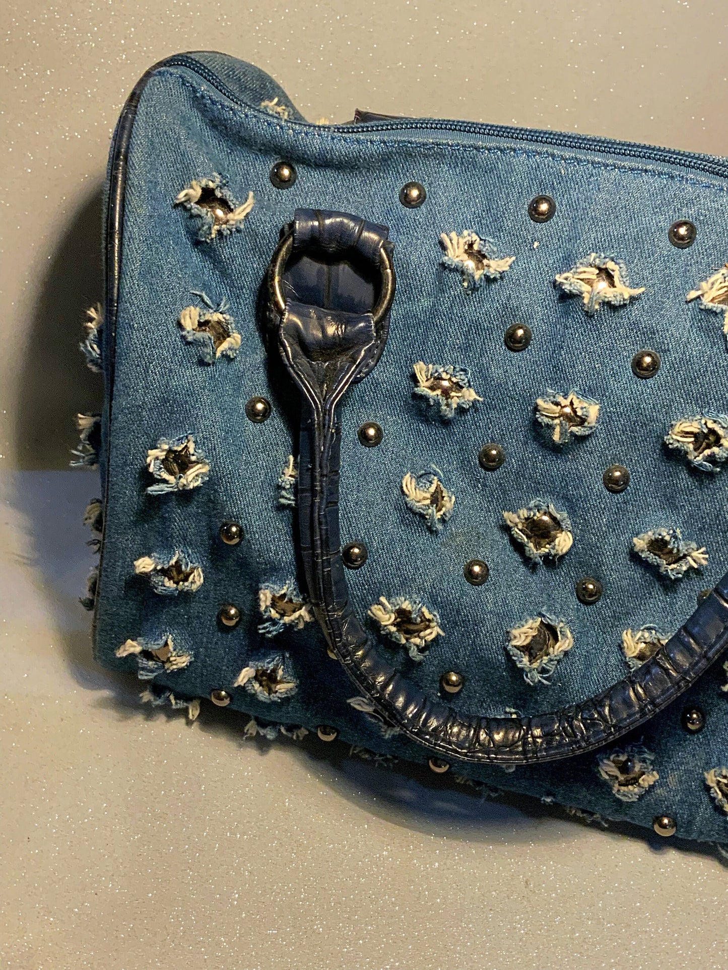 An outstanding vintage denim bag