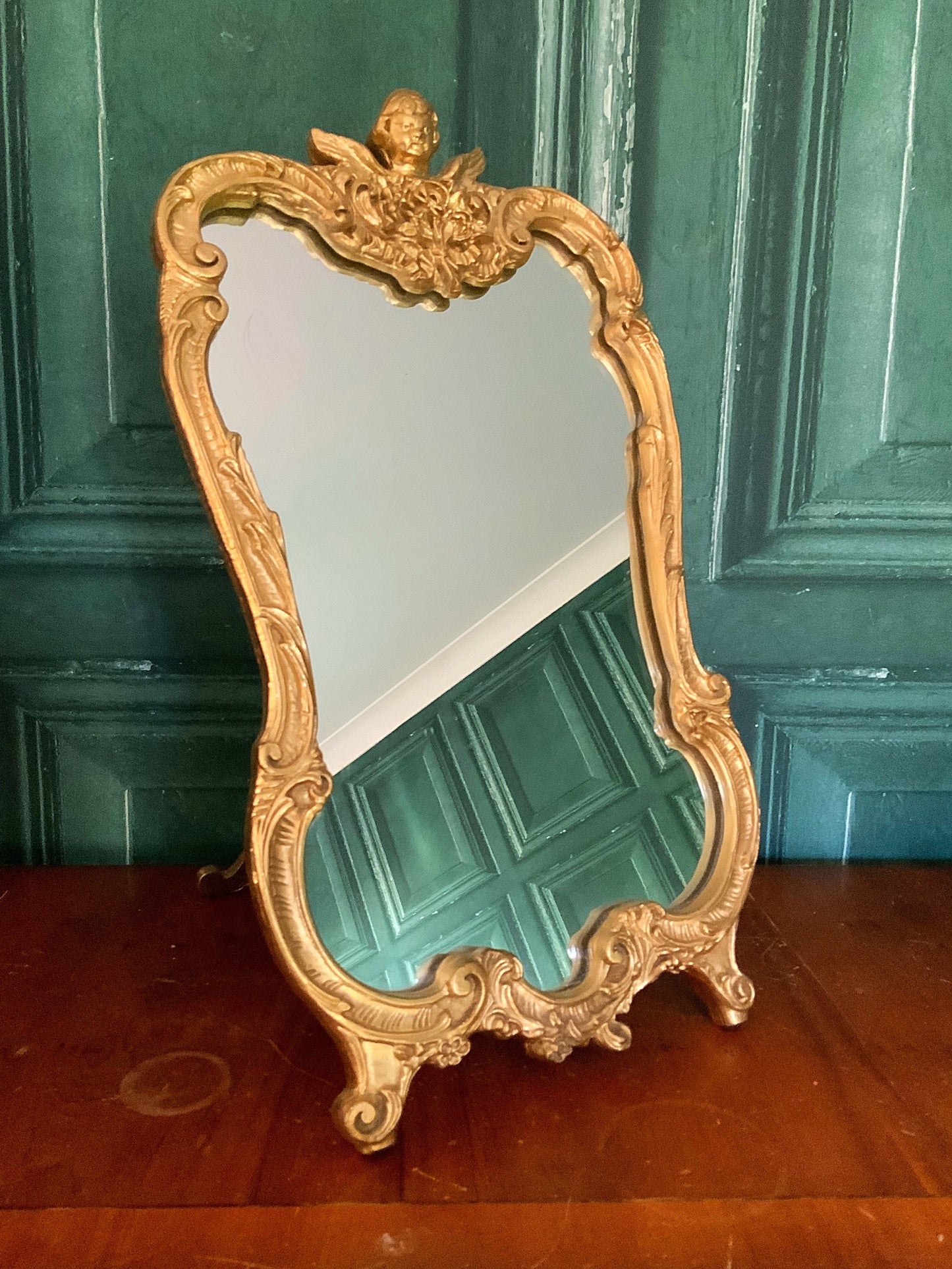 An outstanding “Astonea” easel mirror