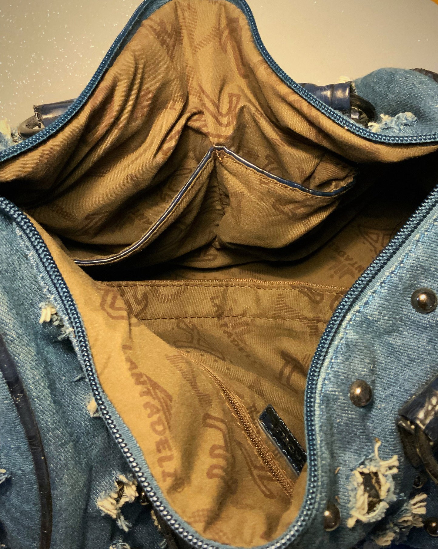 An outstanding vintage denim bag