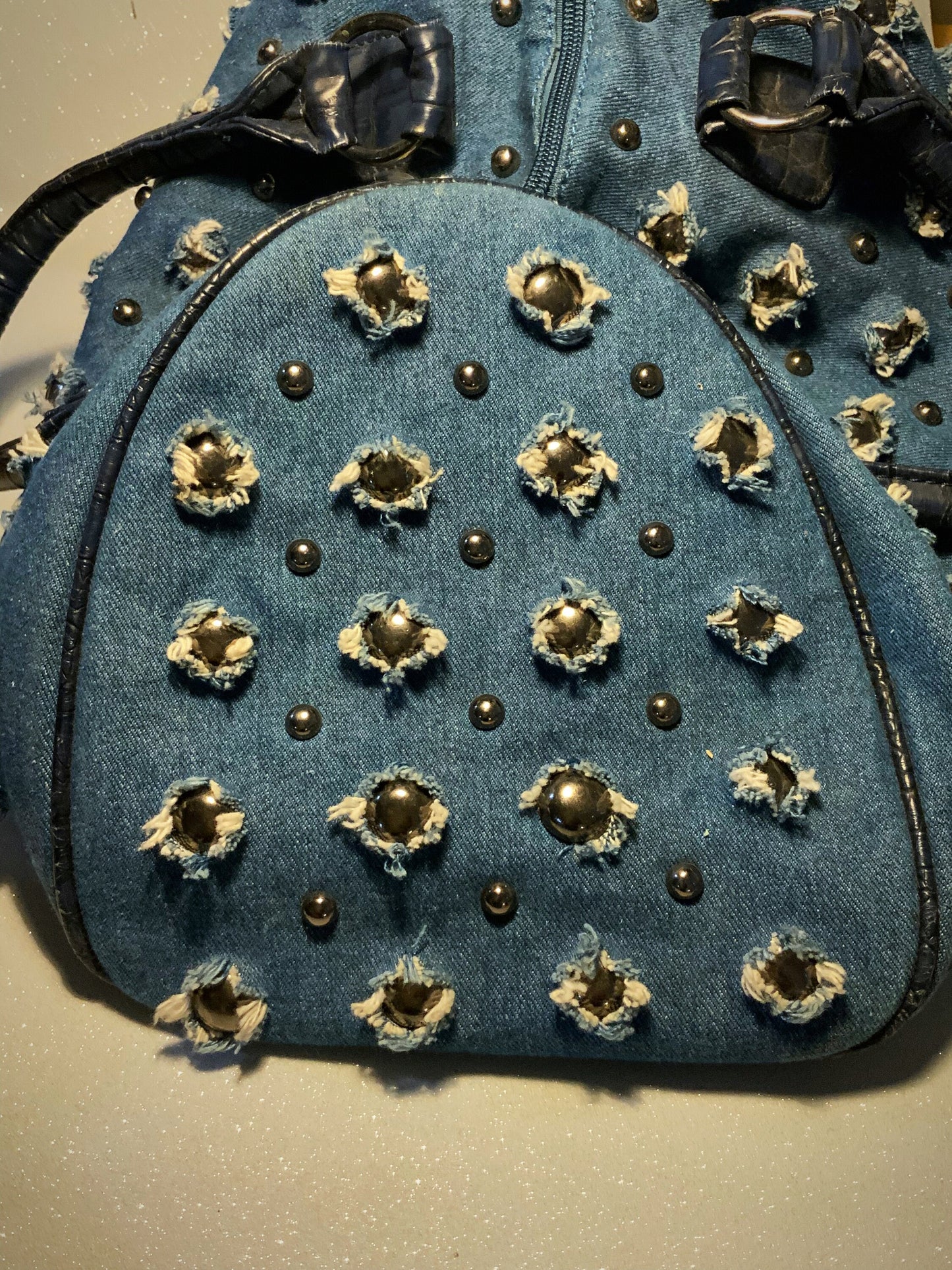 An outstanding vintage denim bag