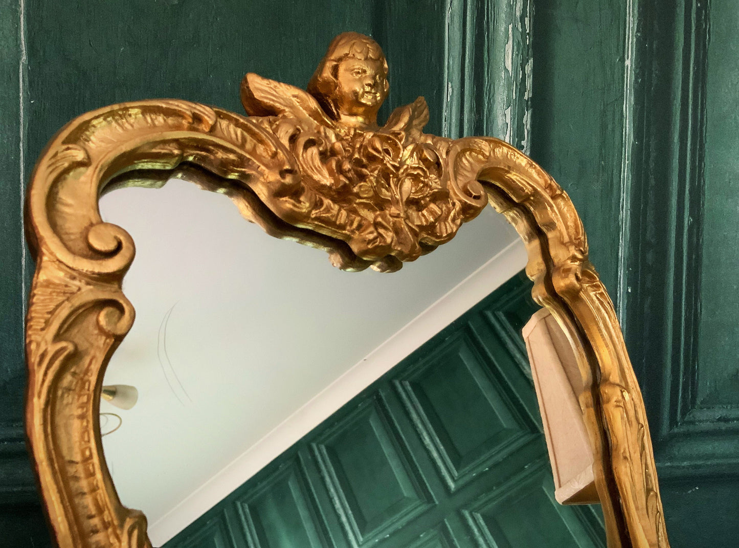 An outstanding “Astonea” easel mirror