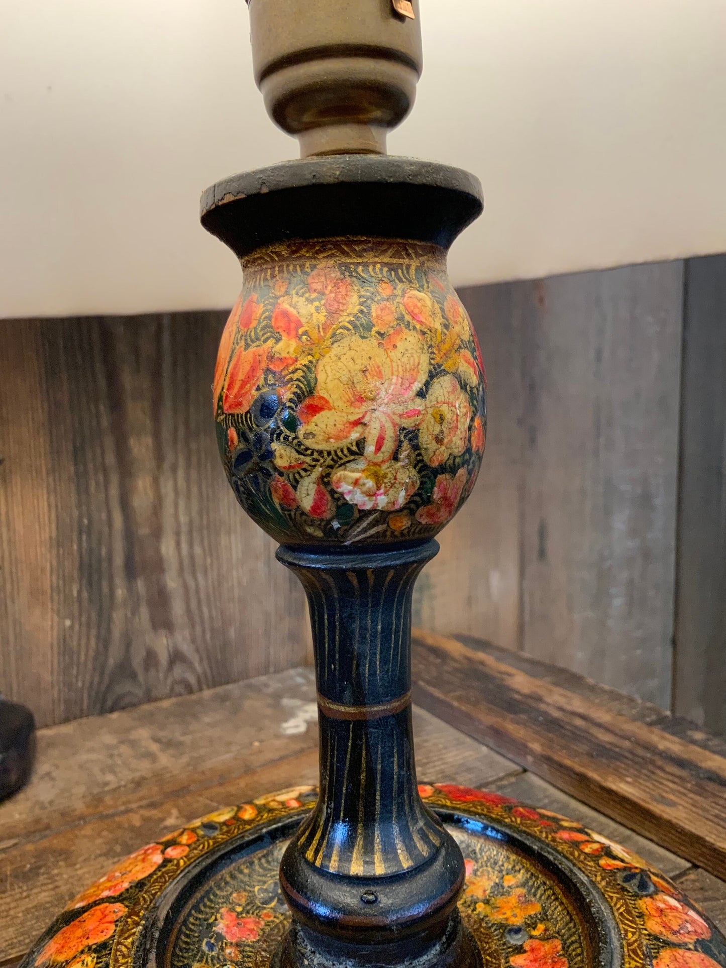 English Antique Lamp