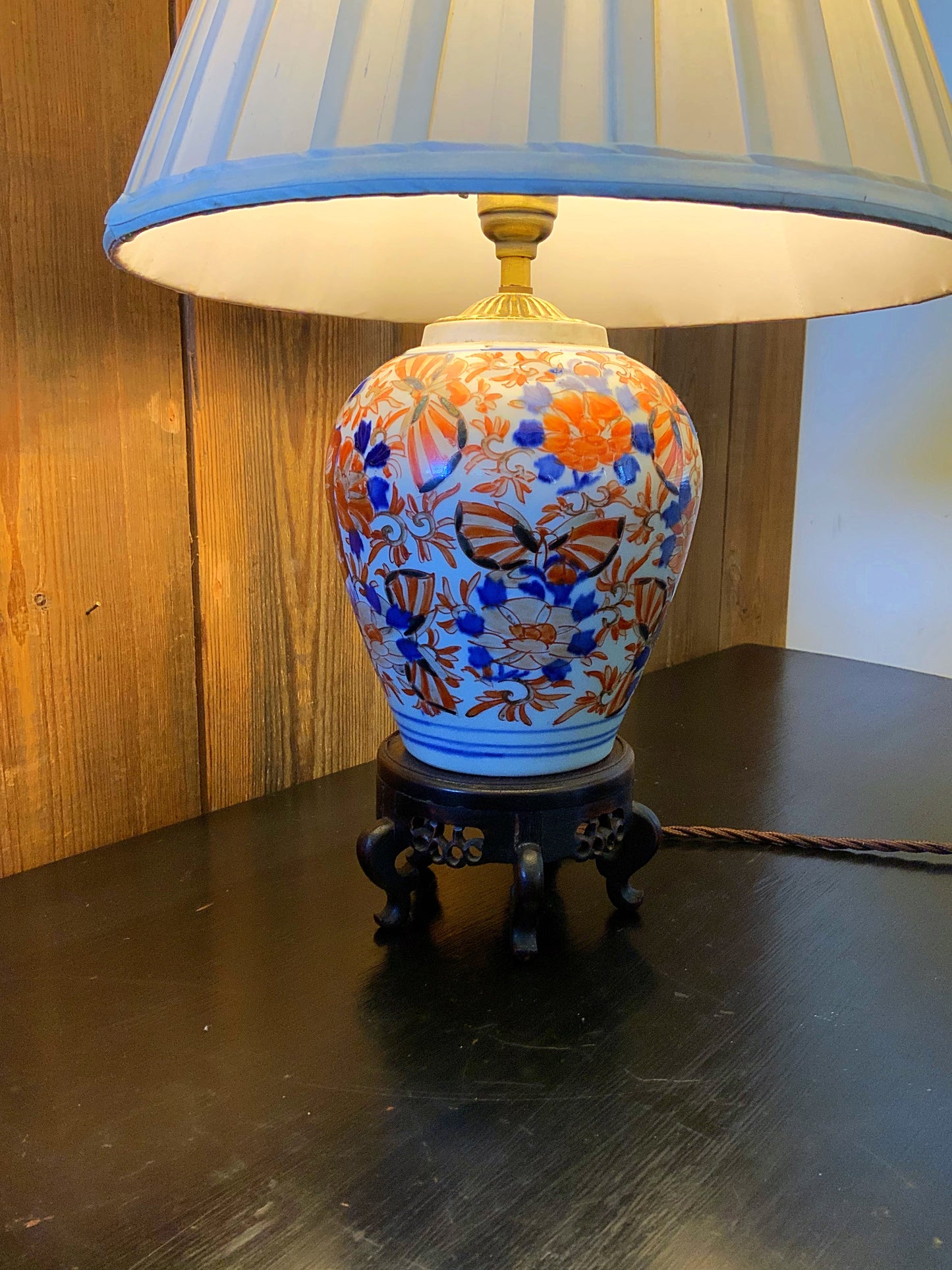 Japanese antique Imari lamp