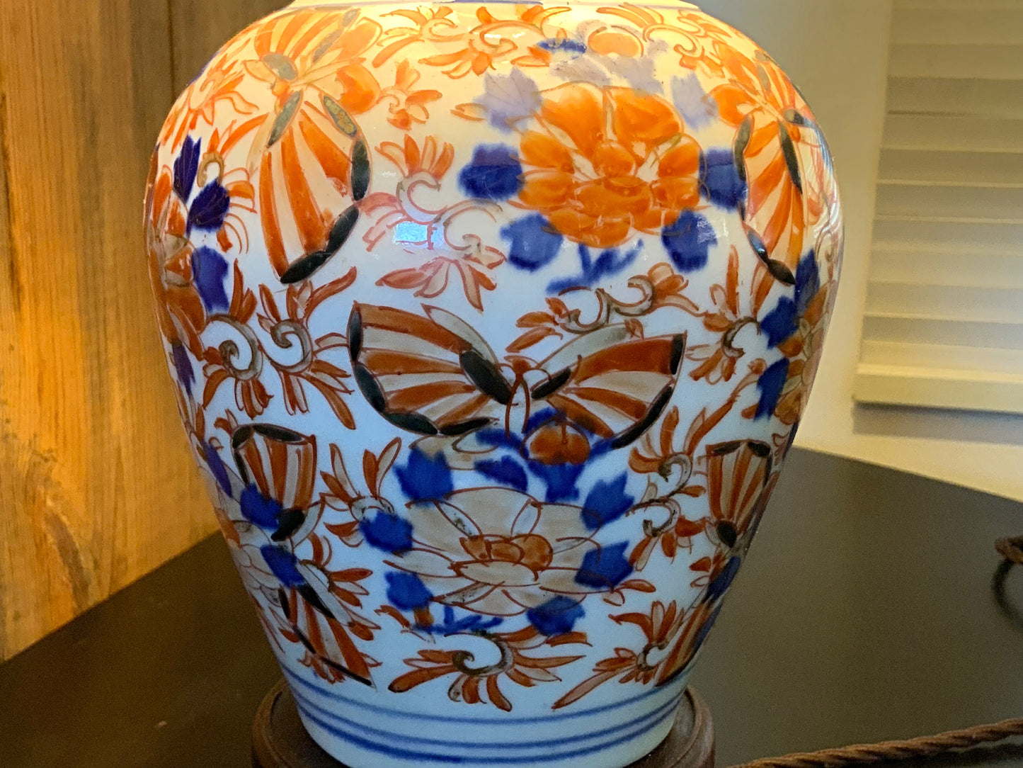 Japanese antique Imari lamp