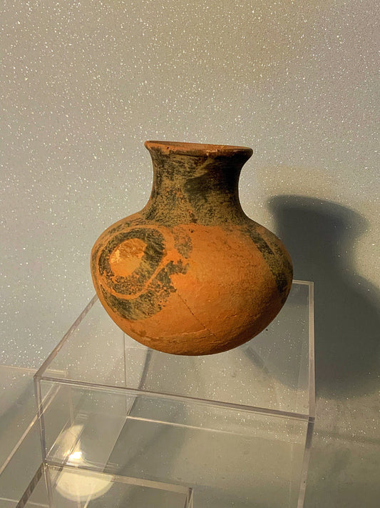 An outstanding Greek pot or vessel