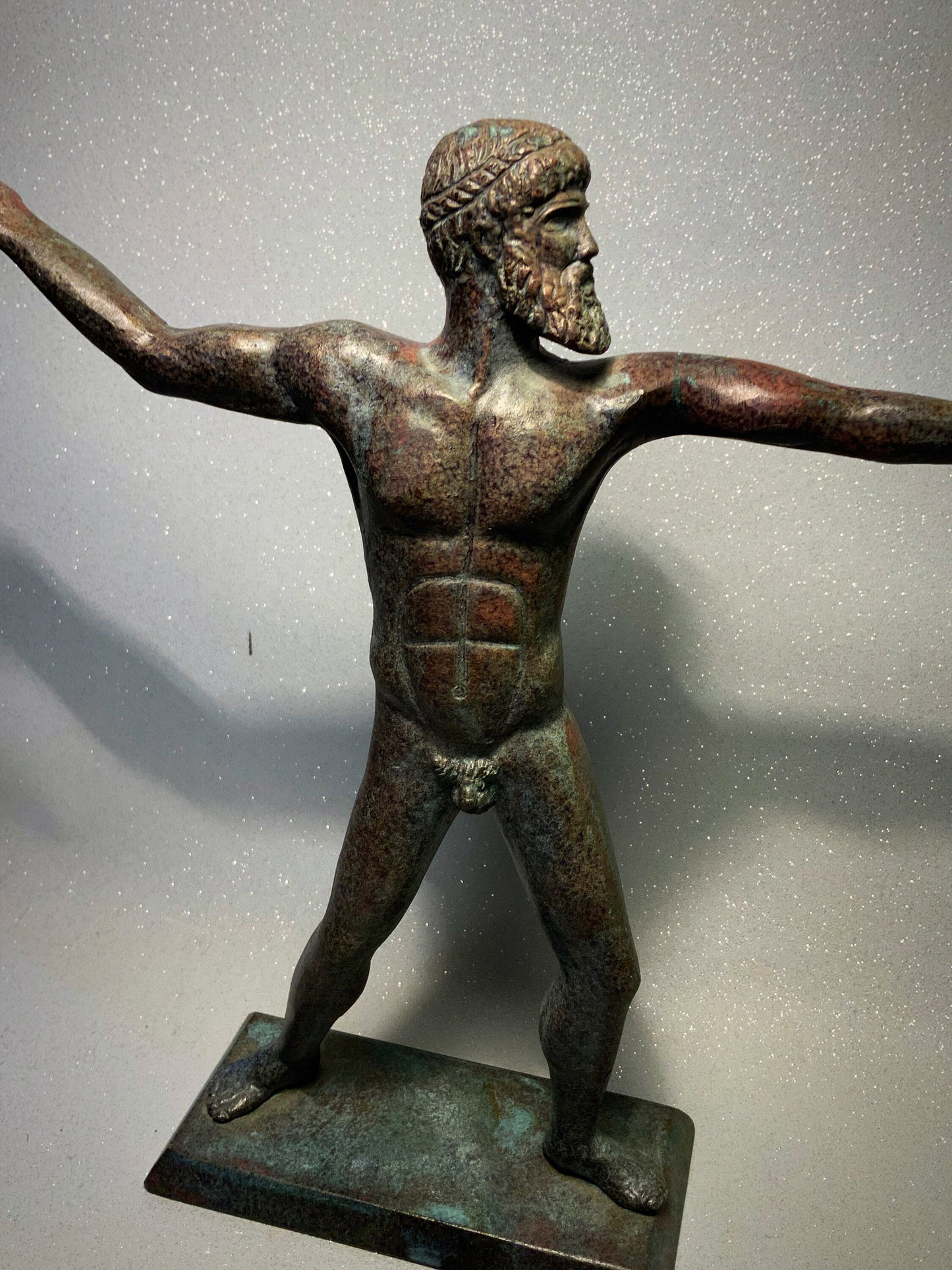 An outstanding bronze “Zeus” statue or figurine