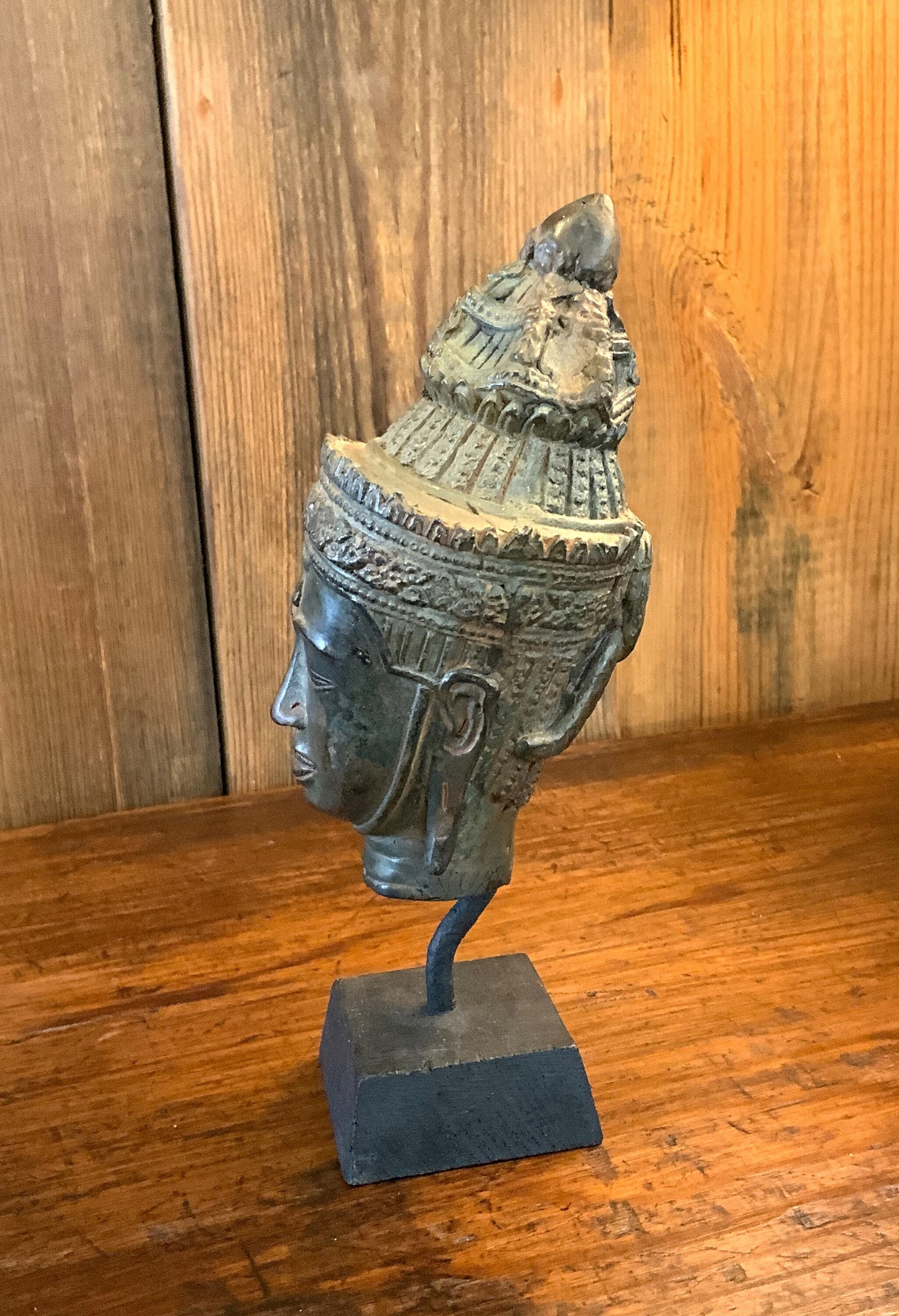Buddha Mounted Head