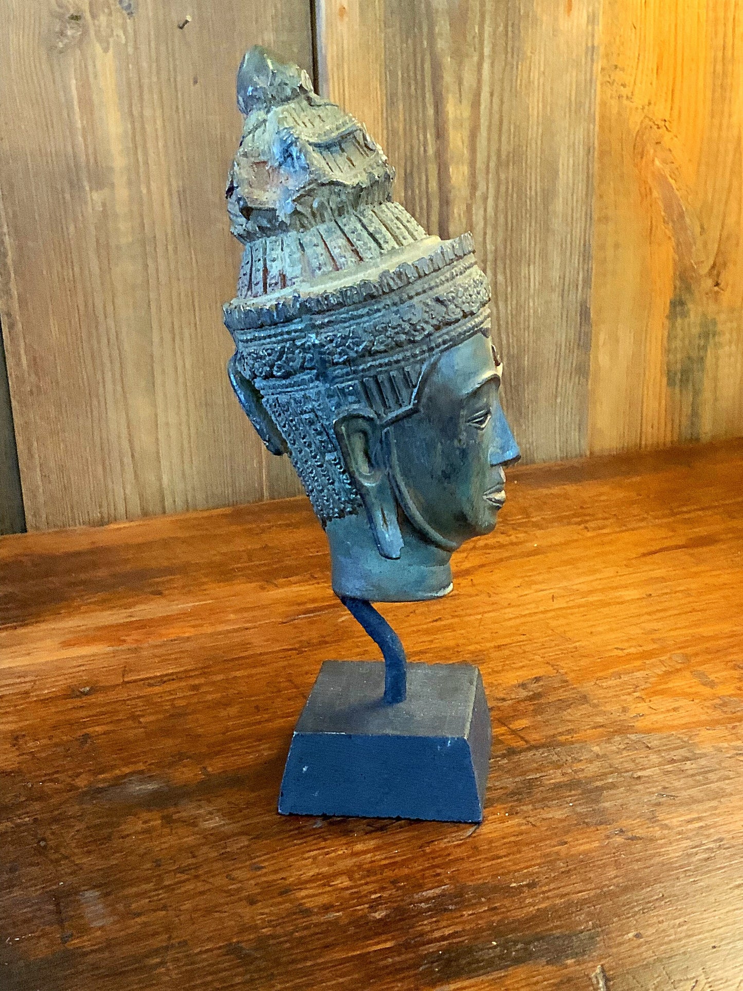 Buddha Mounted Head